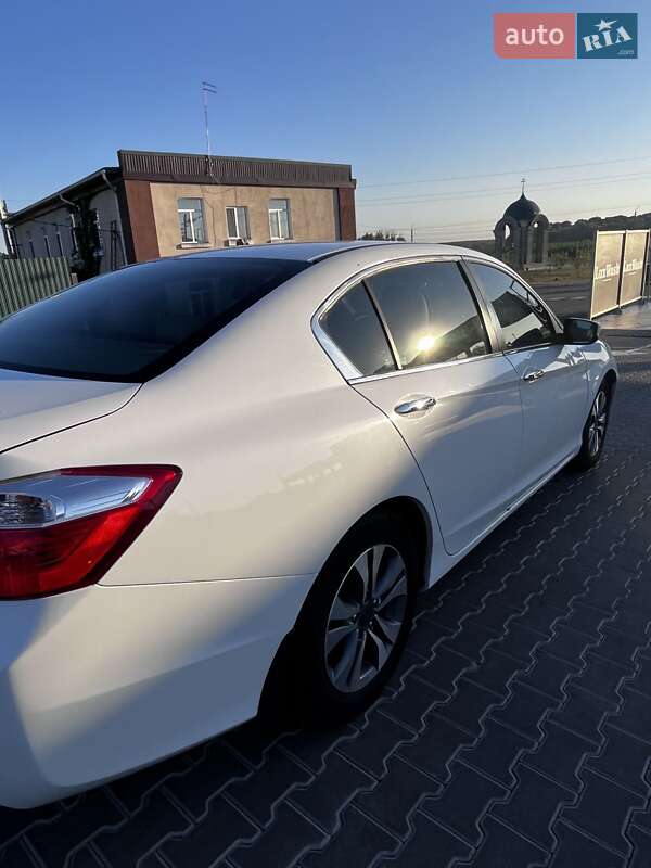 Седан Honda Accord 2015 в Білій Церкві