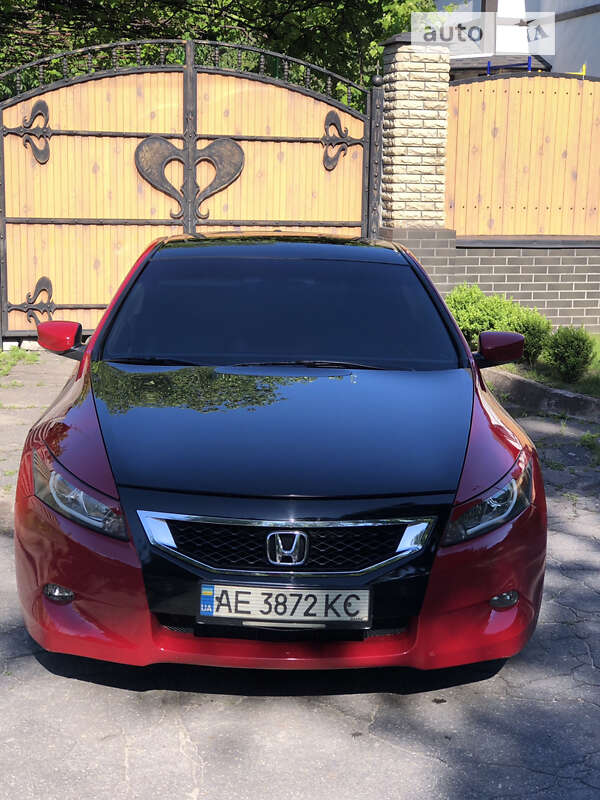 Купе Honda Accord 2008 в Києві