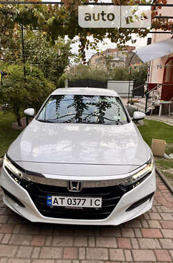 Седан Honda Accord 2018 в 