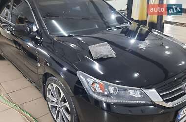 Седан Honda Accord 2014 в Лозовой