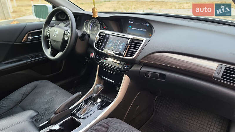 Седан Honda Accord 2017 в Харкові