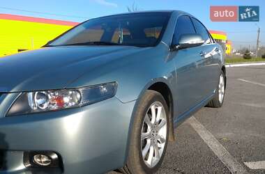 Седан Honda Accord 2004 в Черновцах