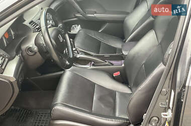 Седан Honda Accord 2011 в 