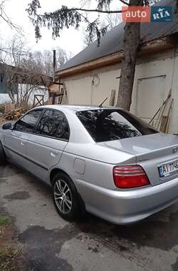 Седан Honda Accord 2002 в 