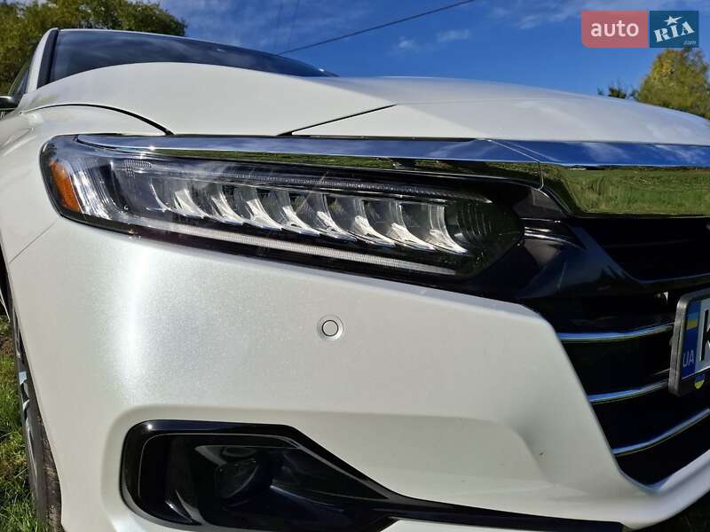 Седан Honda Accord 2021 в Киеве