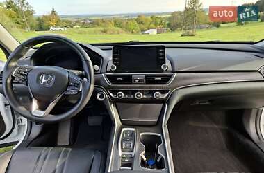 Седан Honda Accord 2021 в Киеве