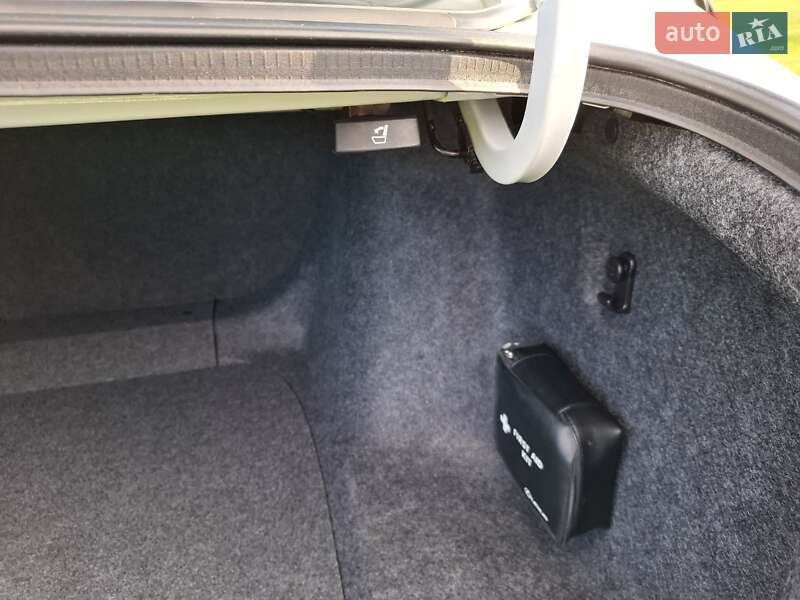 Седан Honda Accord 2021 в Киеве