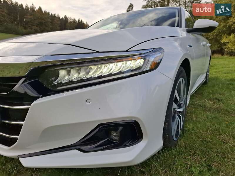 Седан Honda Accord 2021 в Киеве