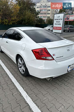 Купе Honda Accord 2012 в Киеве