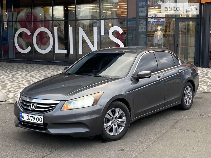 Седан Honda Accord 2011 в Києві