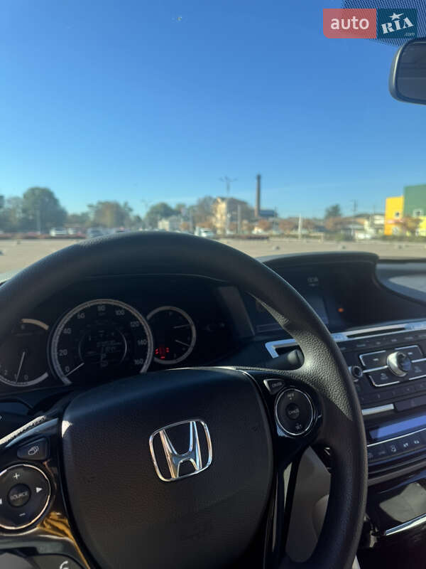 Седан Honda Accord 2017 в Житомире