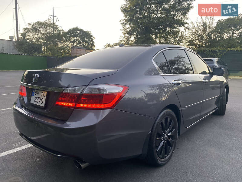 Седан Honda Accord 2015 в Одесі