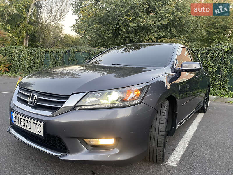 Седан Honda Accord 2015 в Одесі