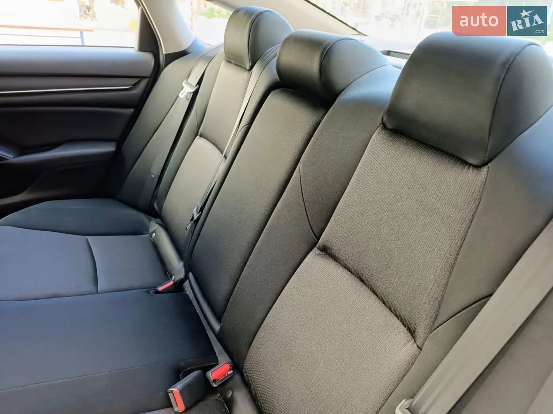 2018 Honda Accord - мініатюра 12
