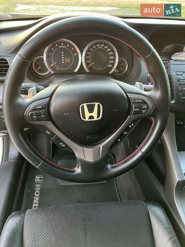 Седан Honda Accord 2011 в Одесі