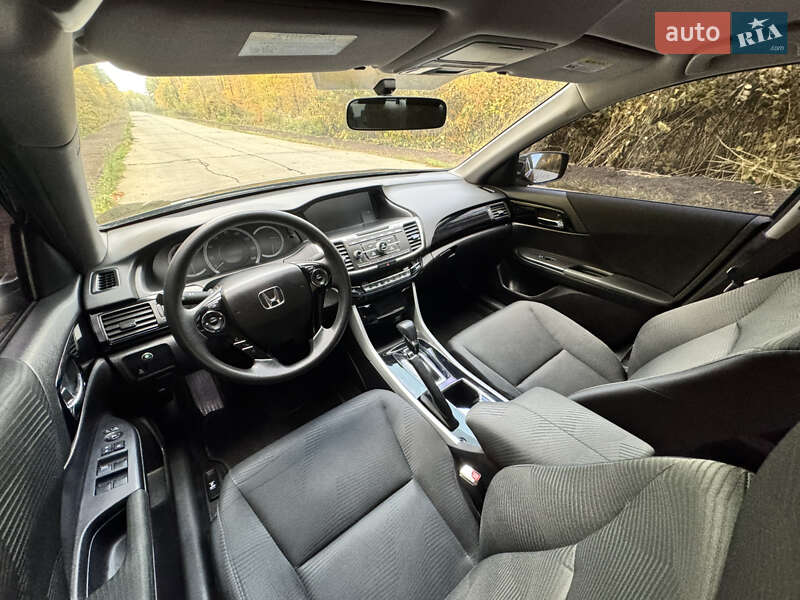 Седан Honda Accord 2017 в Нетішині