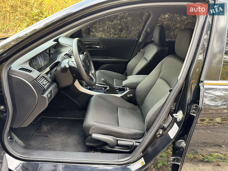 Седан Honda Accord 2017 в Нетішині