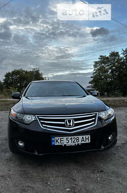 Седан Honda Accord 2011 в Кам'янському