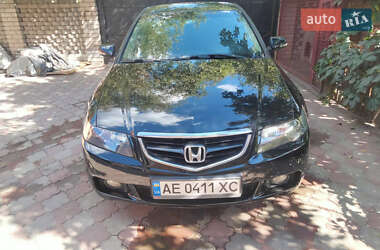 Седан Honda Accord 2004 в Днепре