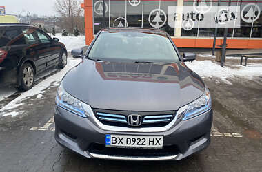 Седан Honda Accord 2015 в Хмельницком