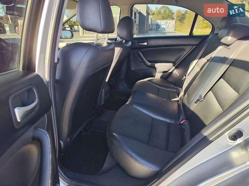 Седан Honda Accord 2007 в Львові