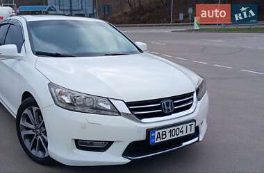 Седан Honda Accord 2013 в Виннице