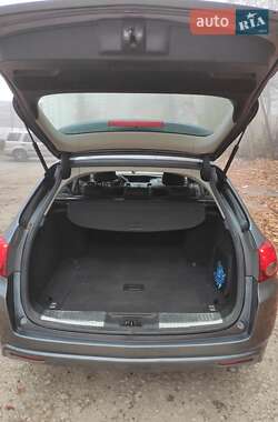 Универсал Honda Accord 2011 в 