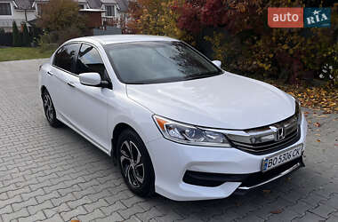 Седан Honda Accord 2016 в Тернополі