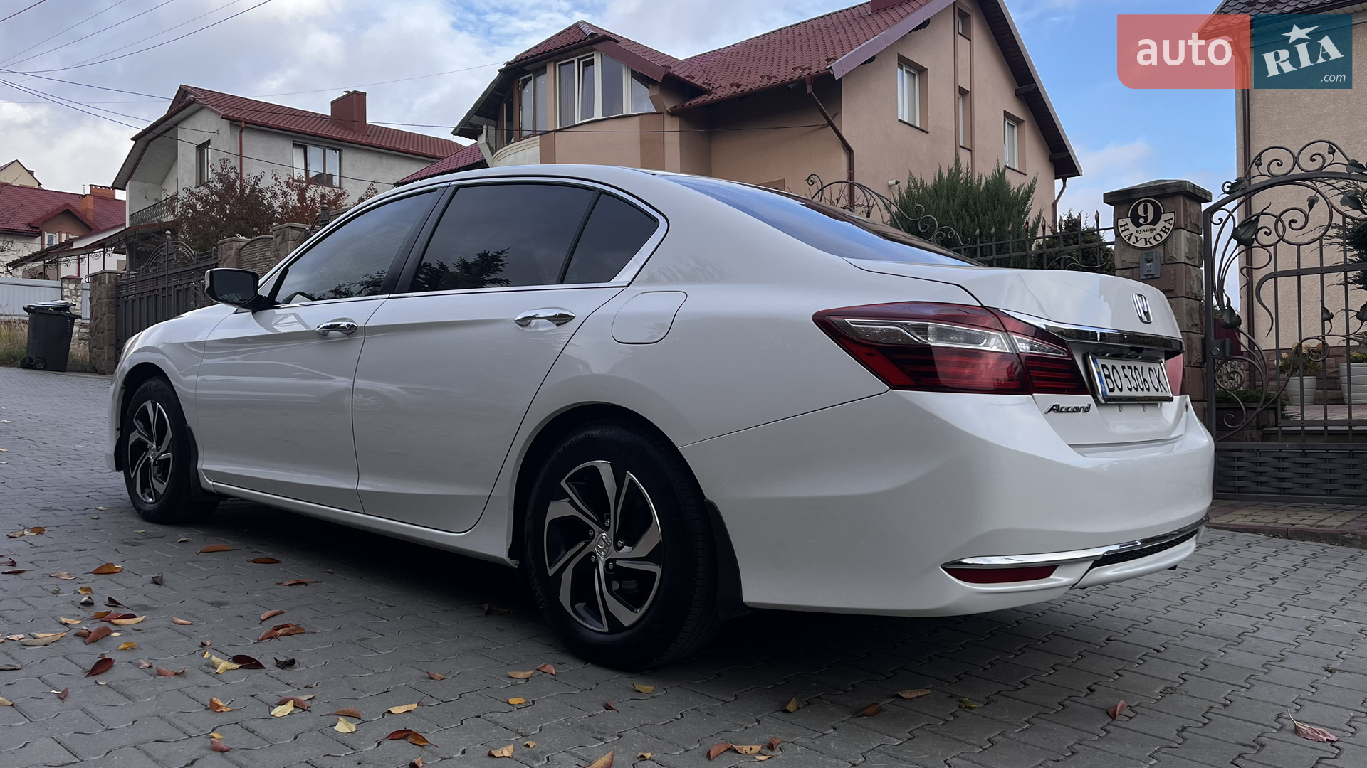 2016 Honda Accord - мініатюра 9