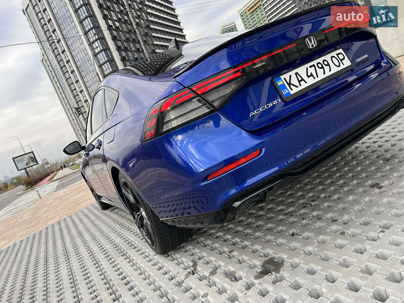 Седан Honda Accord 2023 в Києві