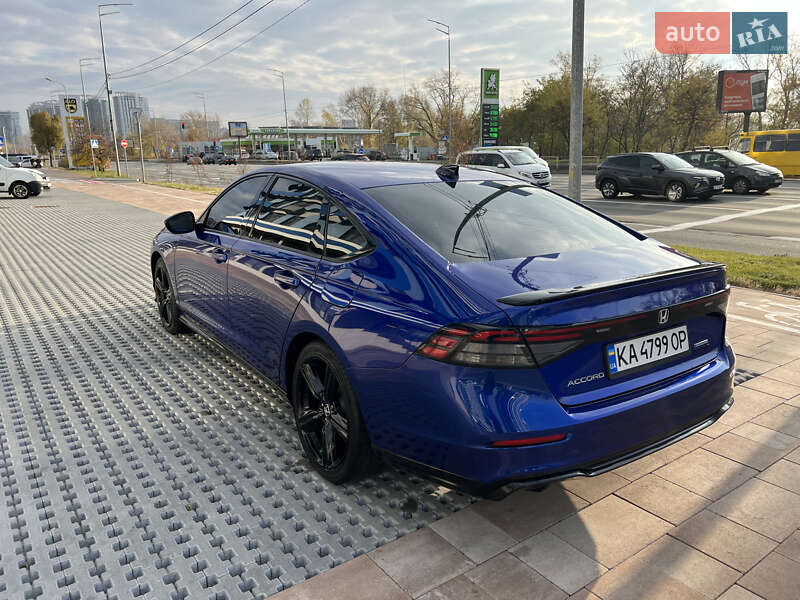 Седан Honda Accord 2023 в Києві