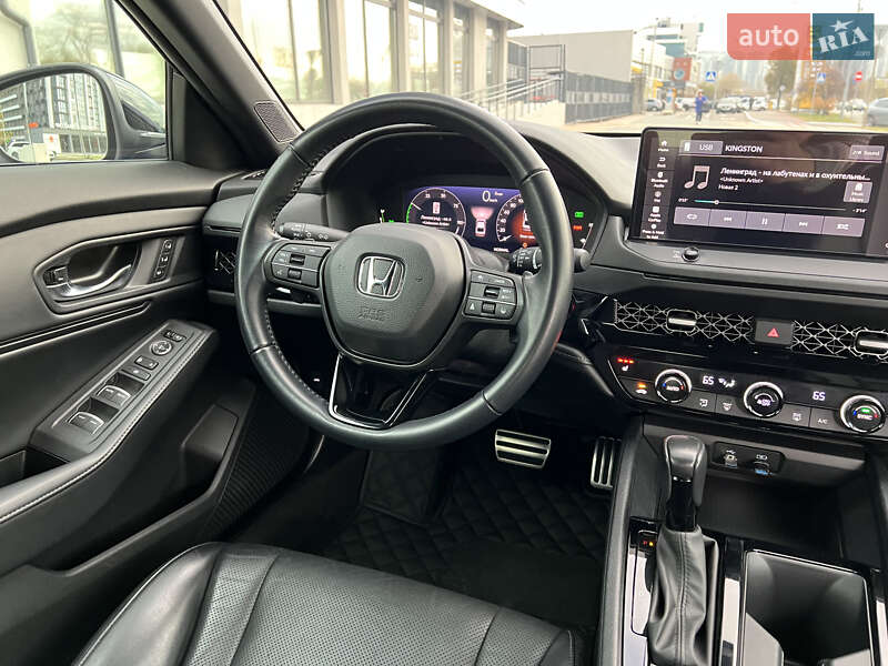 Седан Honda Accord 2023 в Києві