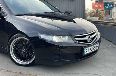Седан Honda Accord 2006 в 