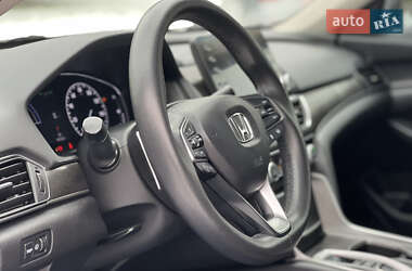 Седан Honda Accord 2018 в Ровно