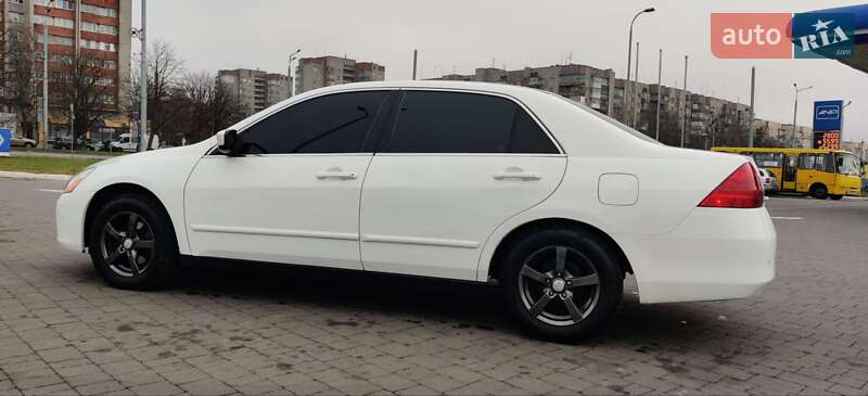 Седан Honda Accord 2006 в Львове