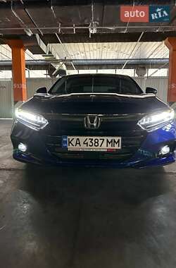 Седан Honda Accord 2022 в Києві