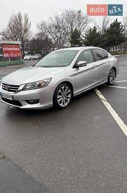 Седан Honda Accord 2013 в Одесі