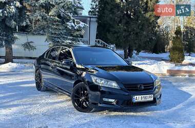 Седан Honda Accord 2013 в Києві