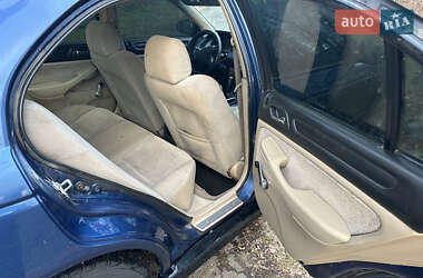 Седан Honda Accord 1999 в 
