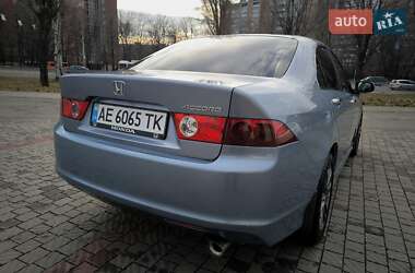 Седан Honda Accord 2006 в Днепре