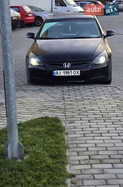 Седан Honda Accord 2006 в Києві