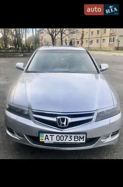 Седан Honda Accord 2006 в Долині