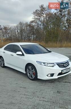 Седан Honda Accord 2012 в Полтаві