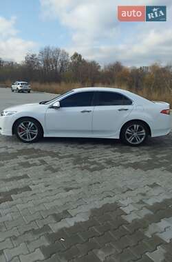 Седан Honda Accord 2012 в Полтаві