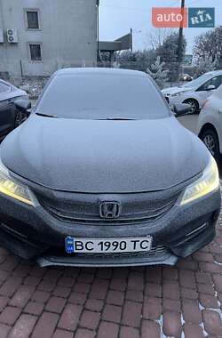 Седан Honda Accord 2016 в Львові