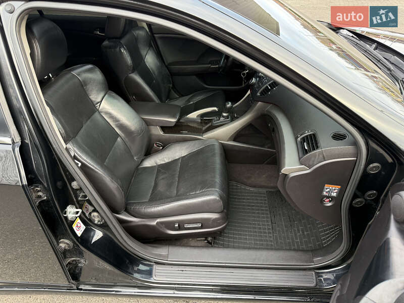 Седан Honda Accord 2008 в Смеле