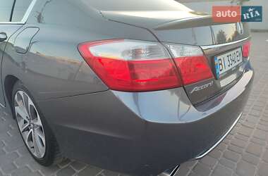 Седан Honda Accord 2013 в Кременчуці