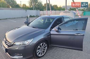 Седан Honda Accord 2013 в Кременчуці