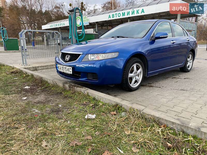 Седан Honda Accord 2005 в Козині