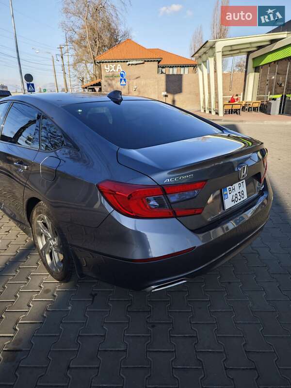 Седан Honda Accord 2017 в Одессе